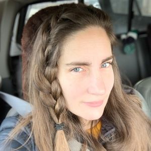 Meet your Posher, Corinna